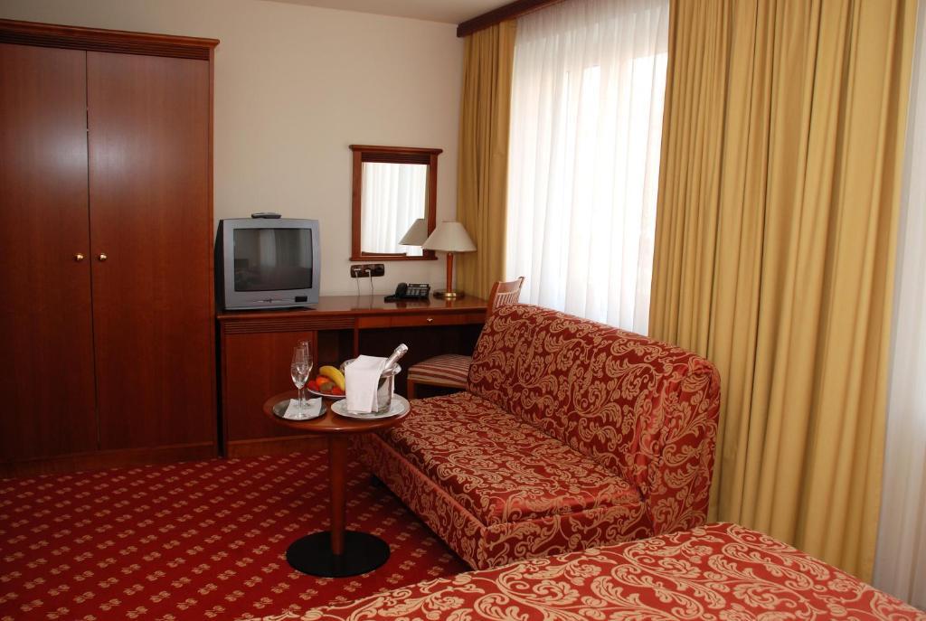 Hotel Zvezda Murska Sobota Room photo